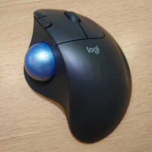 Logicool ERGO M575